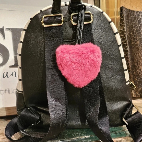 Betsey Johnson Faux Leather Backpack Furry Stuffed Heart - Picture 1 of 16